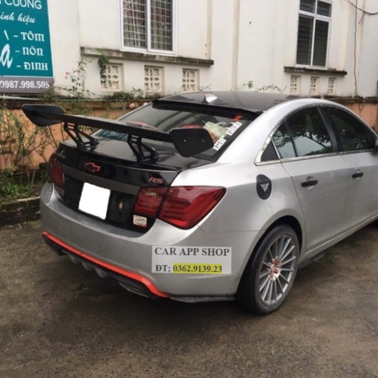 Đuôi gió Thể thao Cao , Bắt ốc Cho xe Chevrolet Cruze