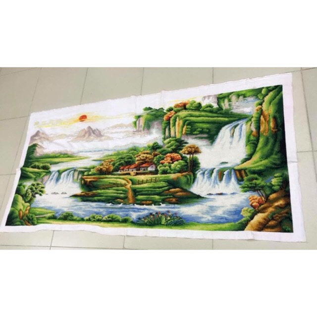 Tranh thêu tay thành phẩm