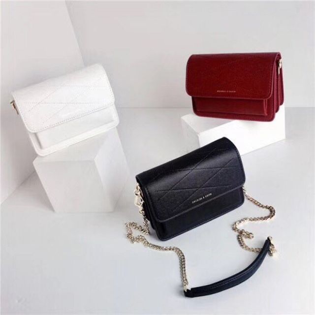 Túi cnk mini dáng cá đuối