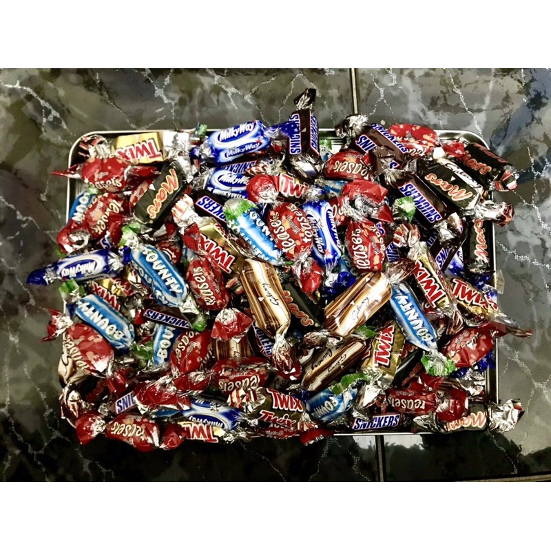 kẹo socola CELEBRATIONS của anh mix 8vị 500g và 1kg