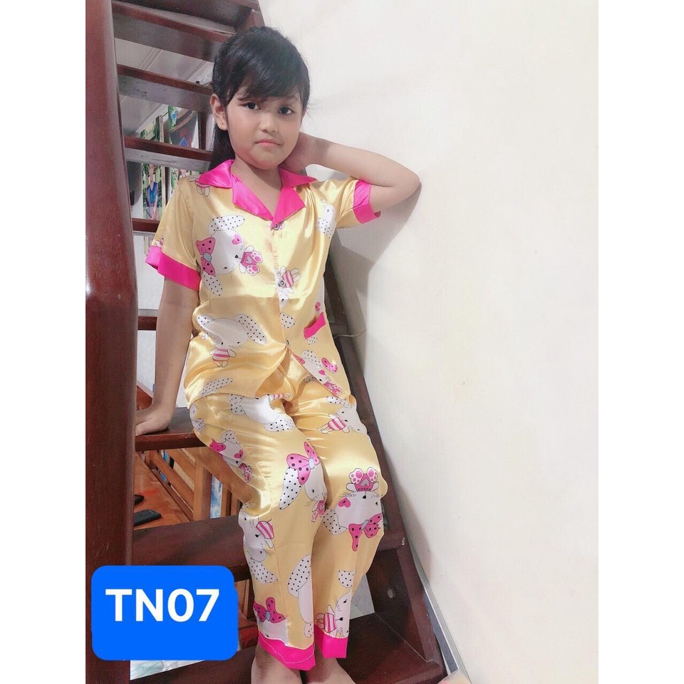 Bộ Đồ Ngủ Pijama Chất Lụa Satin Mềm Mạị Cho Bé Trai Và Bé Gái Từ  | Size Từ 15-45kg .