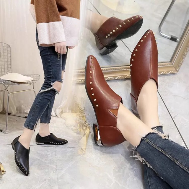 Boots cổ ngắn nạm đinh gót phối kim loại 2cm