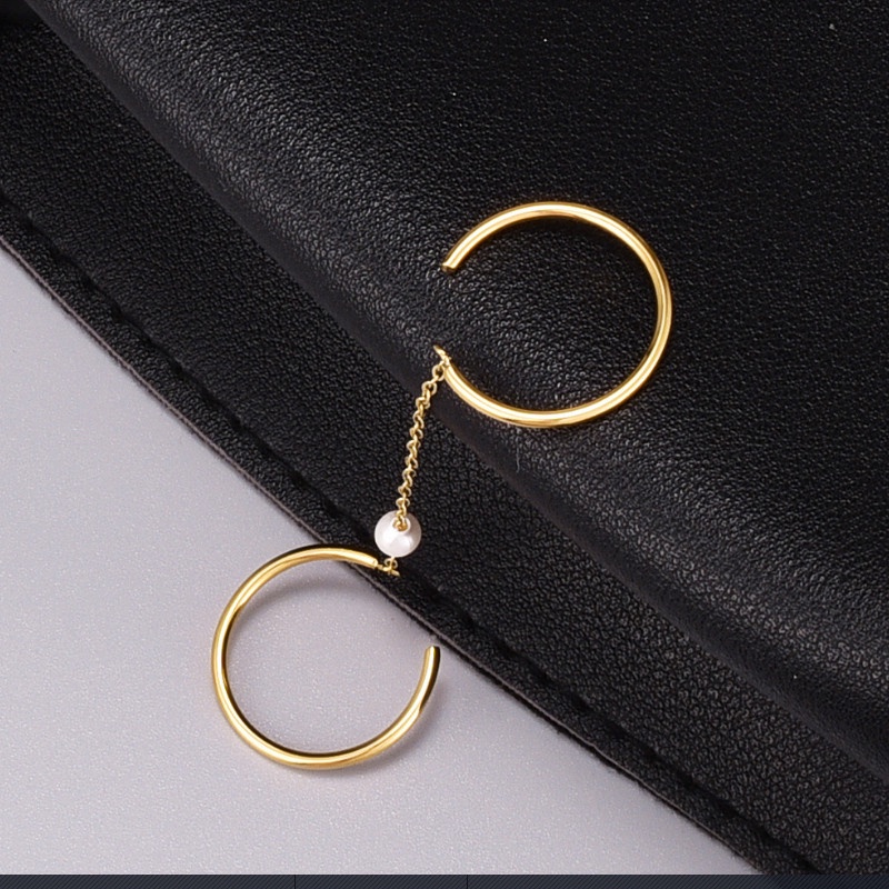 Bộ 2 Nhẫn Titan Nối Dây Đeo Nhiều Kiểu Titan Ko Đen TT 3872 - màu vàng free size