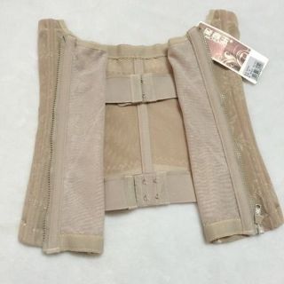 gen nịt bụng kéo khoá cao cấp