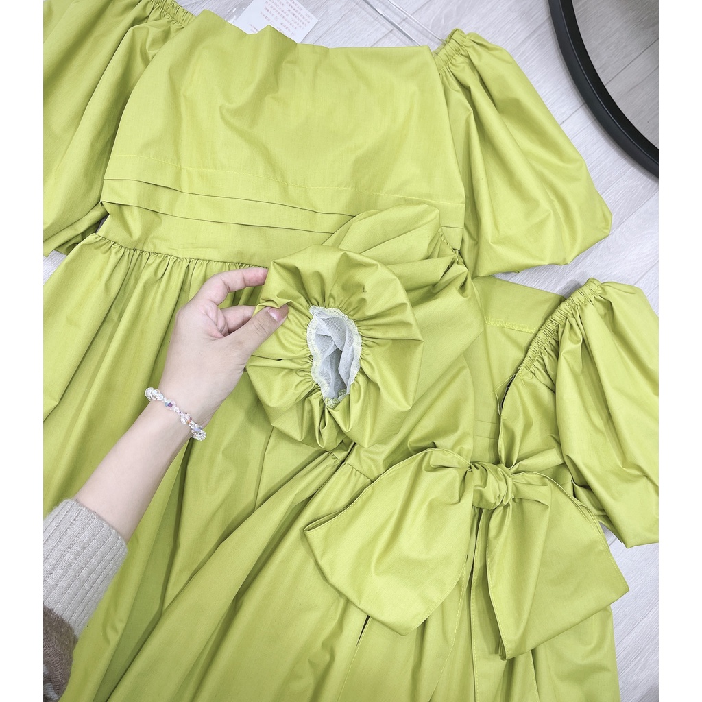 Váy babydoll Xanh cốm thắt nơ sau lưng cổ Vuông tay bồng dáng xòe hàng thiết kế sang chảnh dễ thương | BigBuy360 - bigbuy360.vn