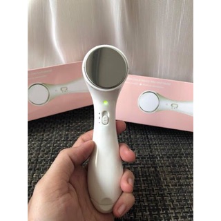 Máy Massage Mặt Ion Cầm Tay