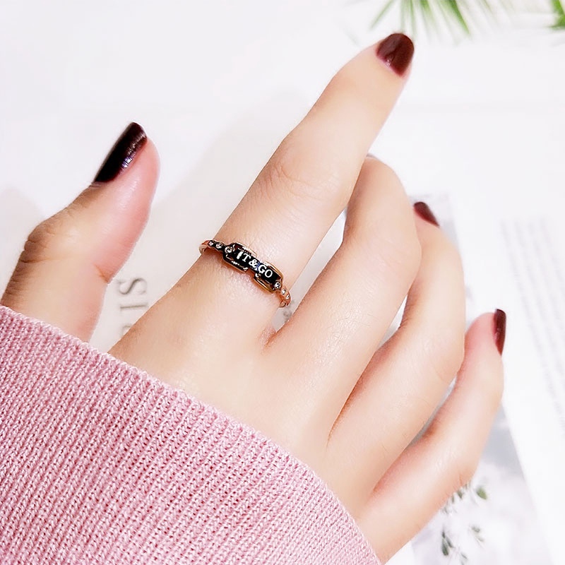 Nhẫn Mạ Vàng Hồng 18k Đính Kim Cương Giả Sang Trọng | Nhẫn Thiết Kế Chữ Cái Cho Nữ | Trang Sức Bằng Thép Không Gỉ Chống Thấm Nước Không Phai Màu Không Dị