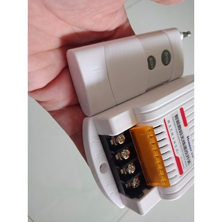 Công tắc điện công suất LỚN điều khiển từ xa 1Km - kèm Remote và Pin thumbnail