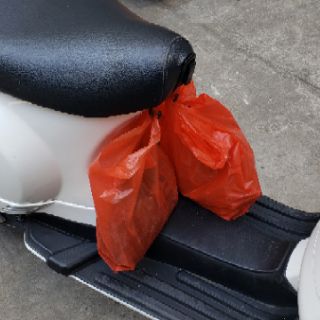 Móc treo đồ cho xe vespa