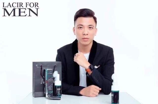 [tặng 1 nạ thủy tinh] Sữa Rửa Mặt Than Hoạt Tính Kiểm Soát Dầu Ngừa Mụn Cho Nam Dr.LACIR - sáng da, tẩy da chết