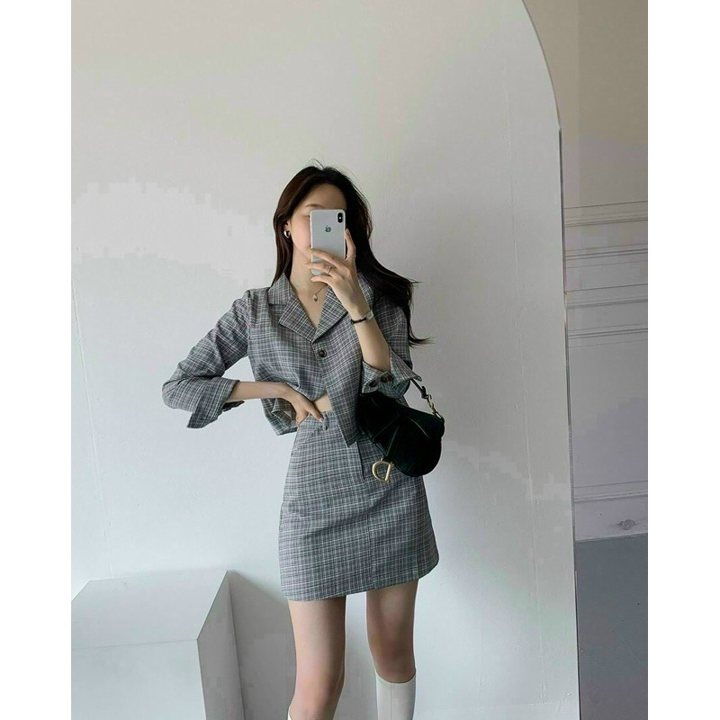 🥑🥑🥑SET VEST CROP CARO XÁM