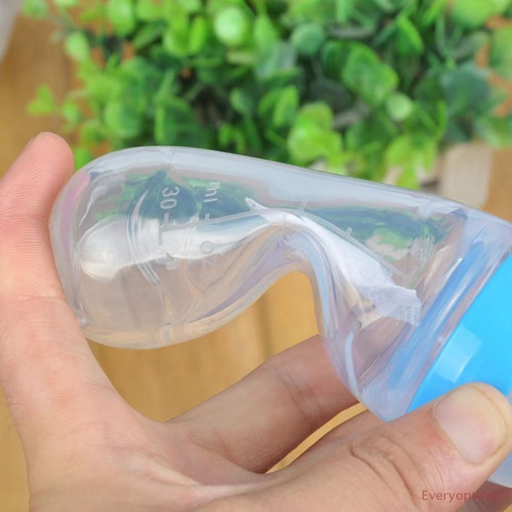 Bình Silicone Đựng Thức Ăn Cho Bé Kèm Muỗng