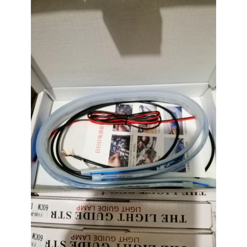 BỘ 2 DẢI LED MÍ PHONG CÁCH AUDI HÀNG CHUẨN ĐẸP CÓ HIỆU ỨNG CHÀO DAYLIGHT 12V -24V