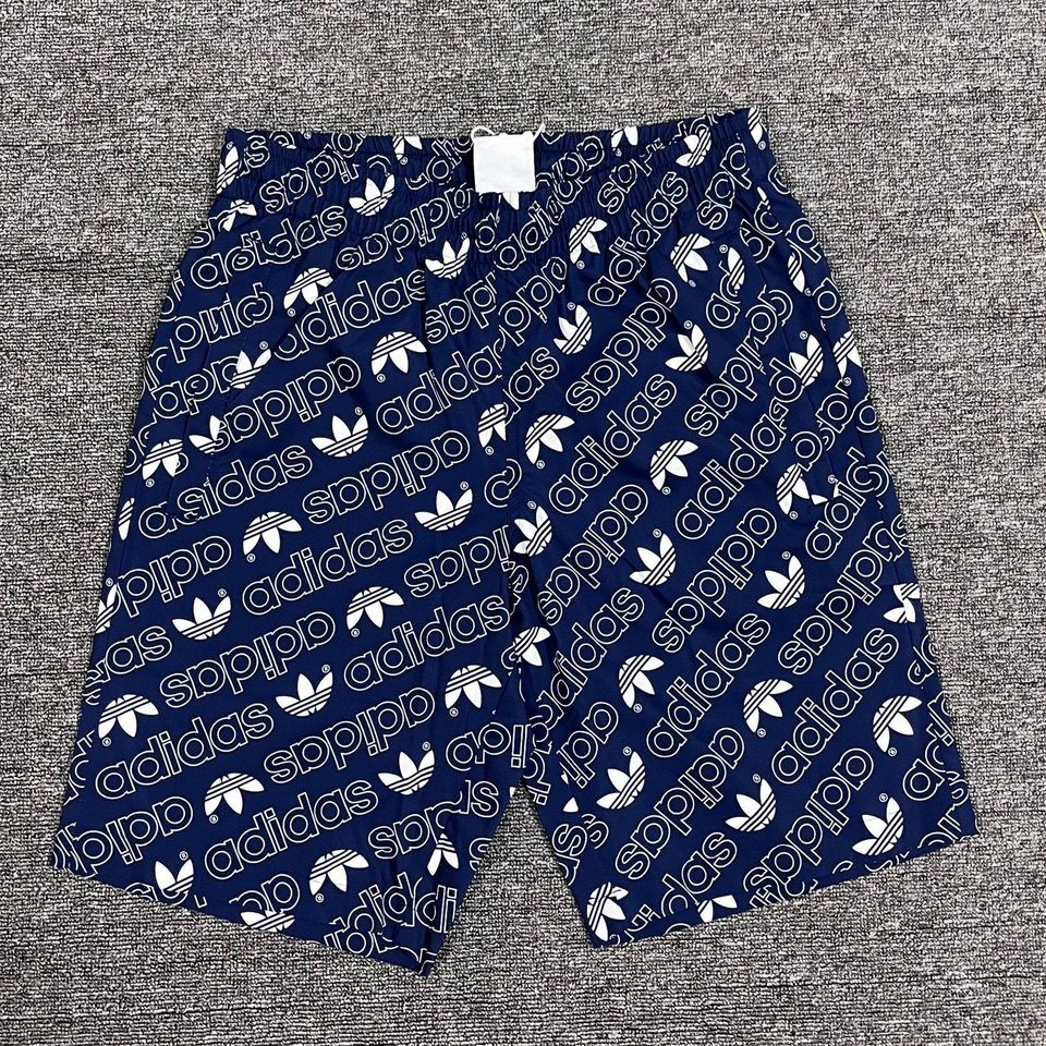 Quần Adidas Monogram cực chất! chỉ duy nhất size S âu chất poly gió + túi khóa ạ