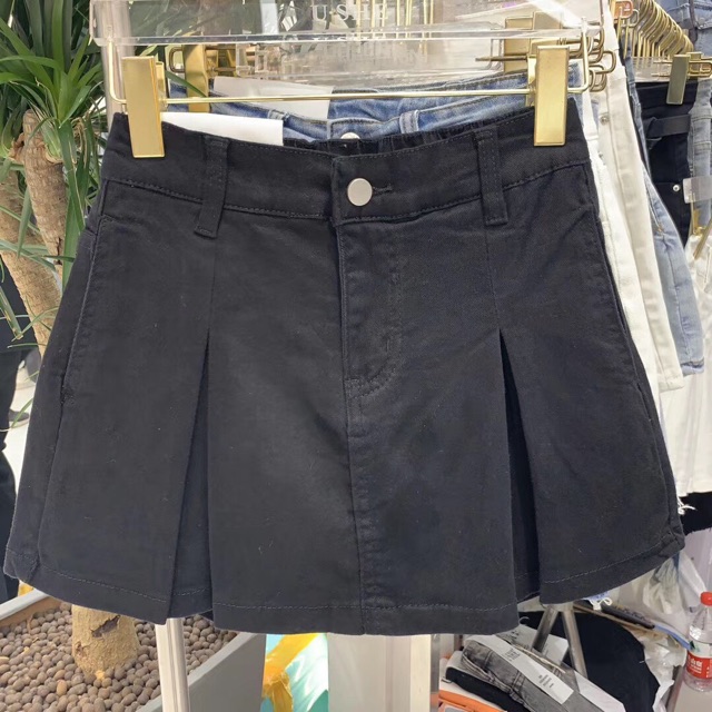 CHÂN VÁY JEANS XẾP LY KÈM QUÂN