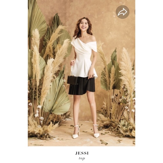 pass Áo Jessi Tubycatuuuu màu trắng size L