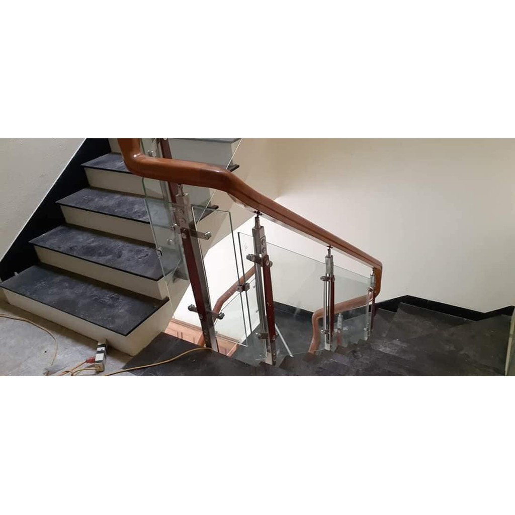 TRỤ INOX ỐP MÁ GỖ