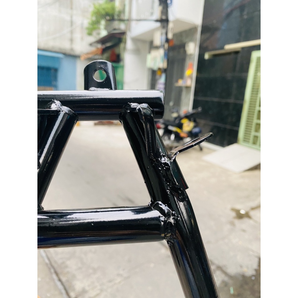 CHÂN CHỐNG ĐỨNG XE DREAM