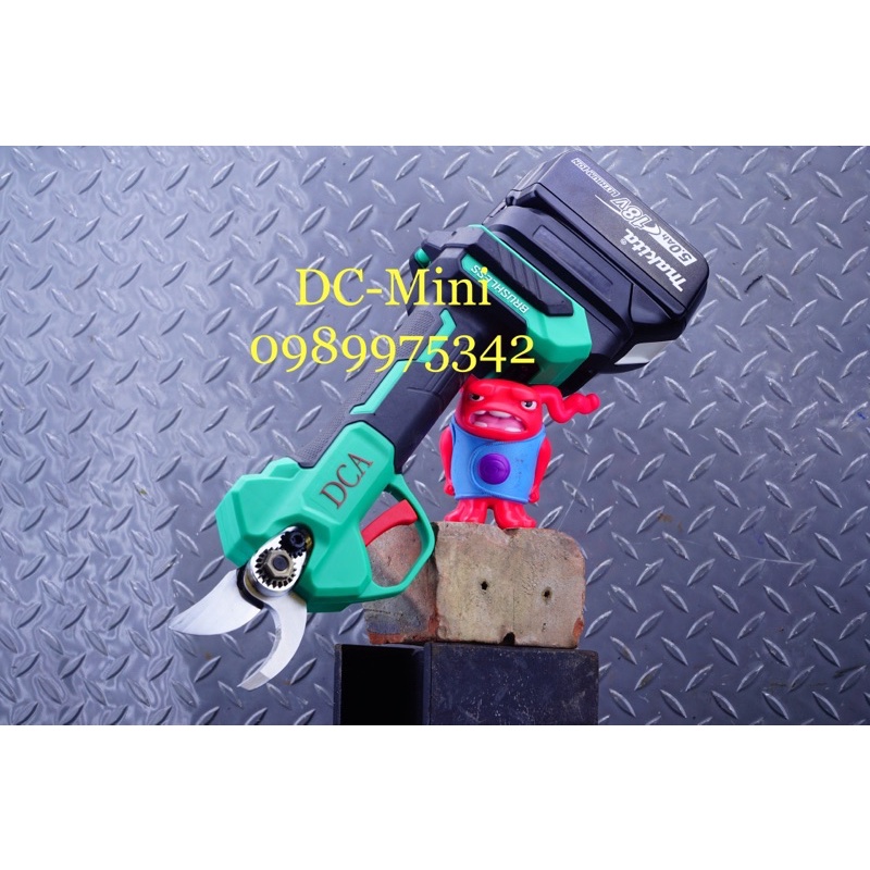 Đế chuyển pin Makita sang Dca, dongcheng