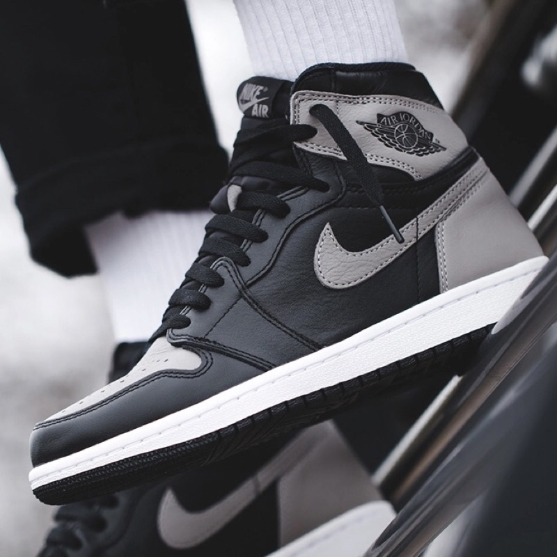 'Giày Cổ Cao' Nike Air Jordan 1 Retro High Shadow