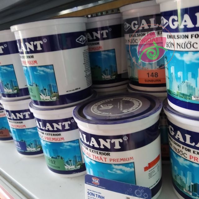 Sơn nước ngoại thất Galant màu xanh lá 624 ( 800ml ~ 1Kg )