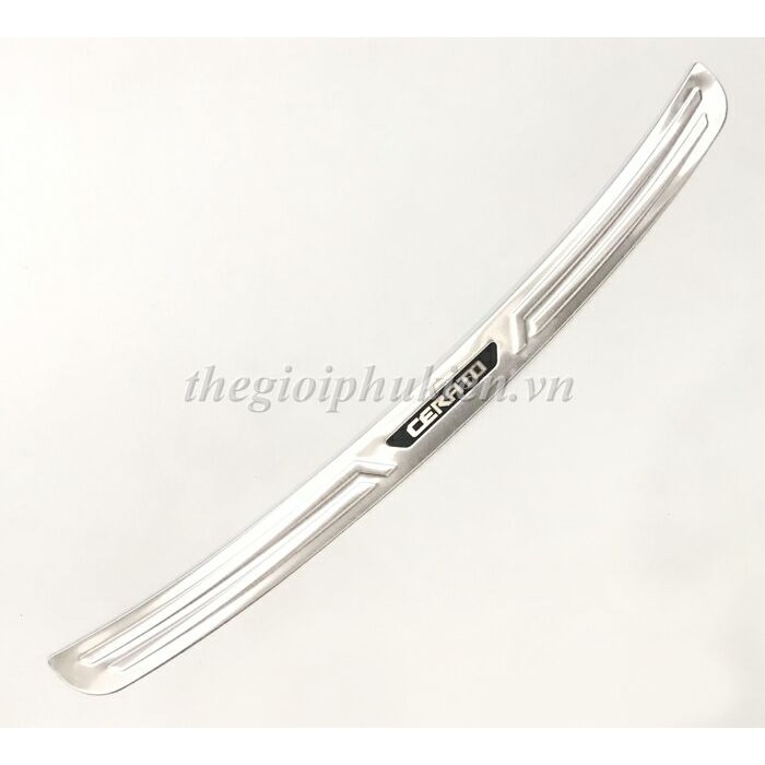 Ốp chống trầy cốp trong, ngoài xe Kia Cerato 2016- 2018 – Mẫu INOX