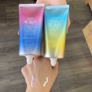 Kem chống nắng Skin Aqua Tone up màu vàng sale