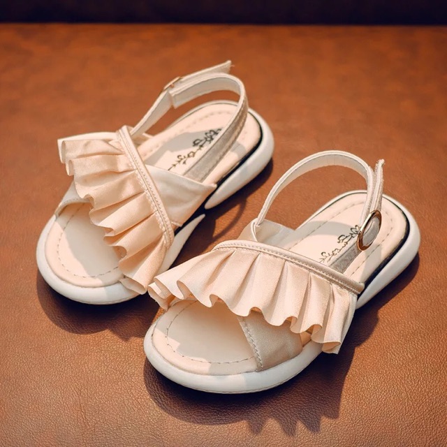 Xăng đan cho bé gái