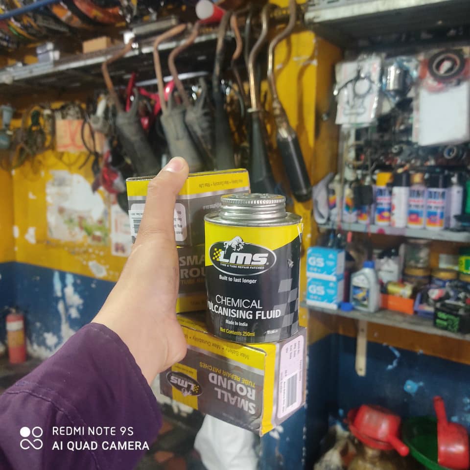 Keo Vá Miếng Vá Vỏ Lốp Xe Máy Ô tô thương hiệu LMS Ấn Độ