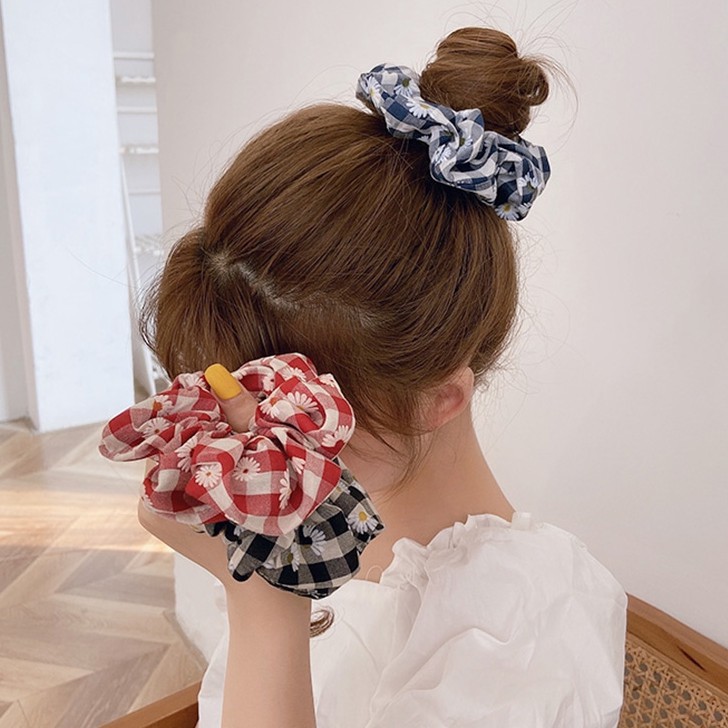 Dây cột tóc nữ vải caro hoa cúc co giãn siêu xinh, Dây buộc tóc vải caro hoa cúc hàn quốc cho nữ / giày thể thao97