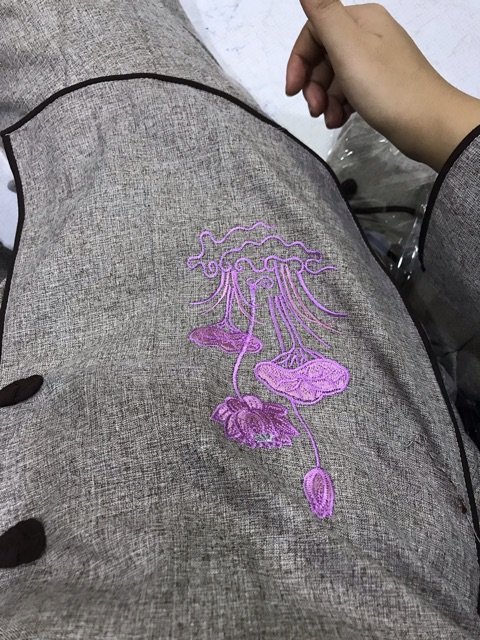 Áo lam đi chùa Sẩm tàu thêu sen vải Ấn độ