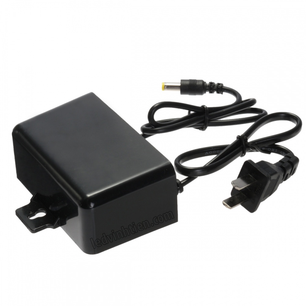 Nguồn camera 12V - 2A  5A tốt có đèn, có móc treo. Adapter cho camera và các thiết bị tương thích giá rẻ.