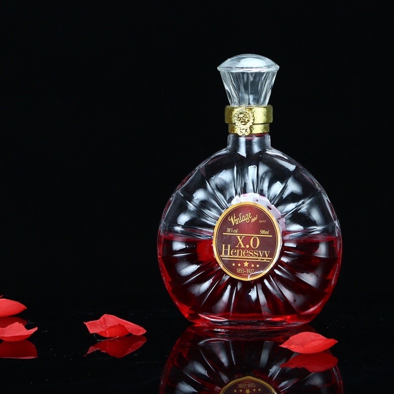 VỎ CHAI THUỶ TINH X.O/ CHAI DẸP ĐỰNG RƯỢU 500ml