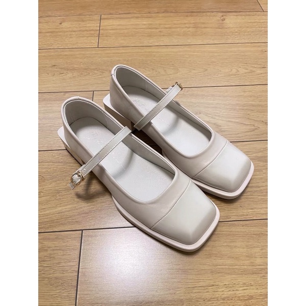 Giày marry jane mũi vuông da bóng giày quai ngang