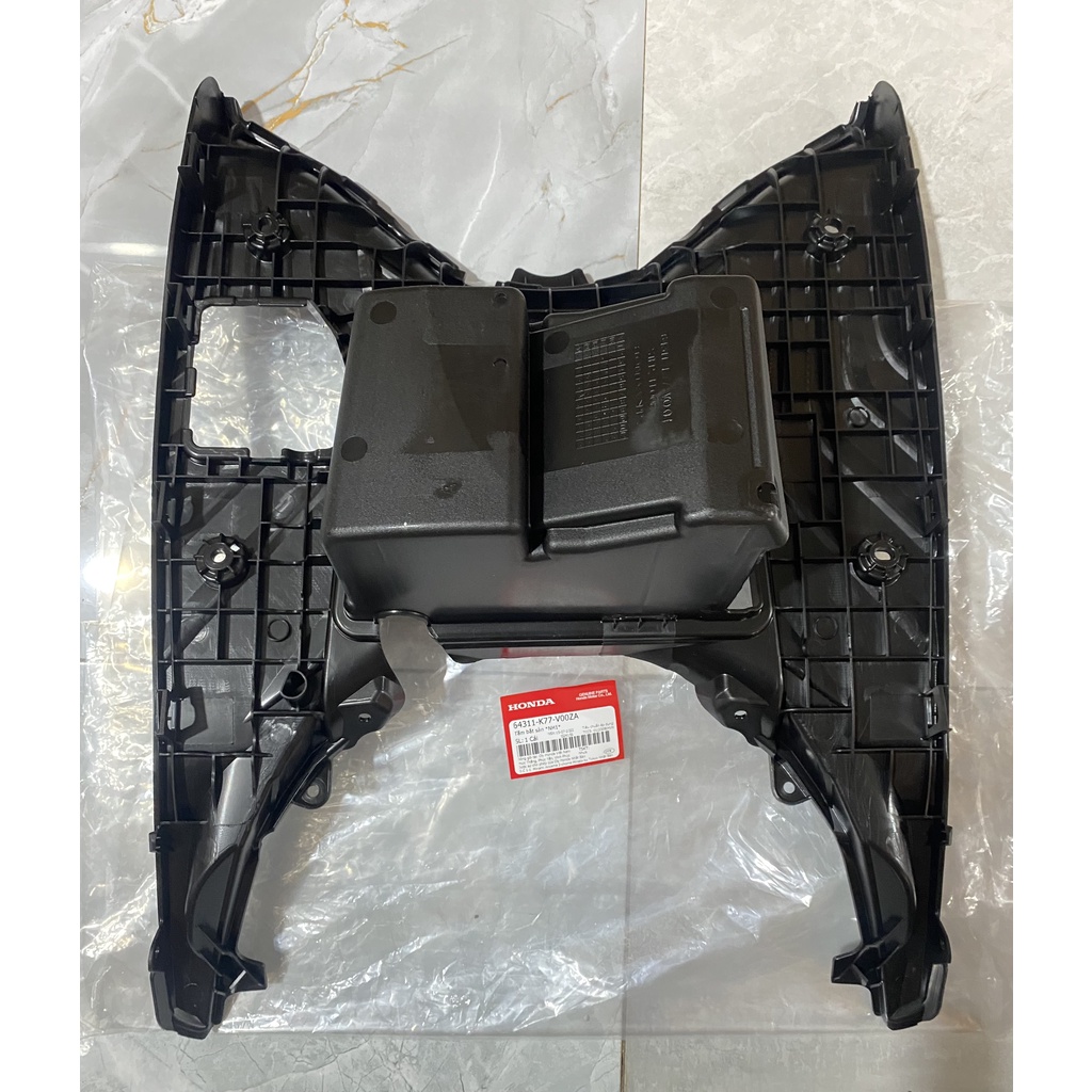 Sàn để chân HONDA SH 125&150 năm 2017-2018-2019 màu Đen. 64311K77V00ZA