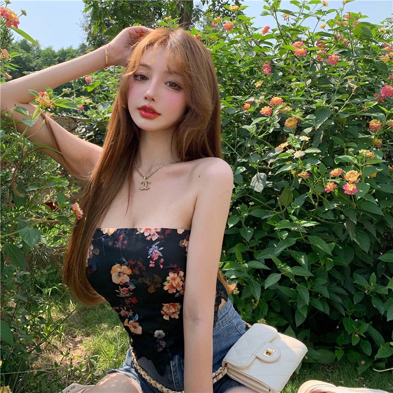 Áo Hai Dây Dáng Ngắn Họa Tiết Hoa Thời Trang Mùa Hè Quyến Rũ Cho Nữ