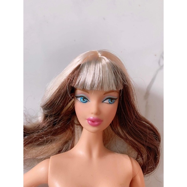 Búp bê Barbie muse nude