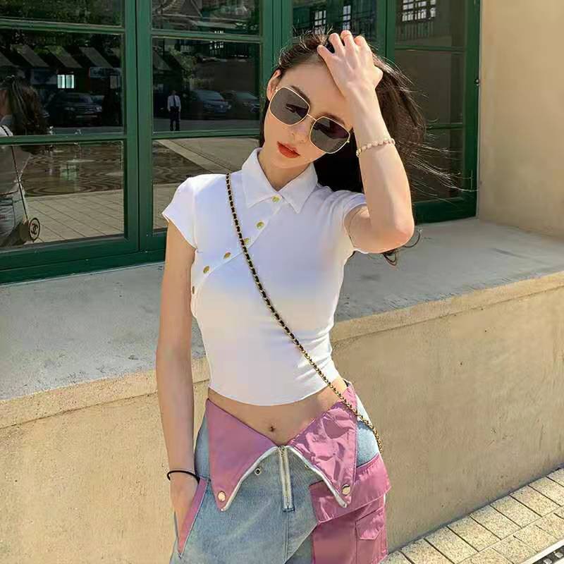 Áo thun gân croptop body dáng polo hàng khuy chéo Jennie trẻ trung năng động | BigBuy360 - bigbuy360.vn