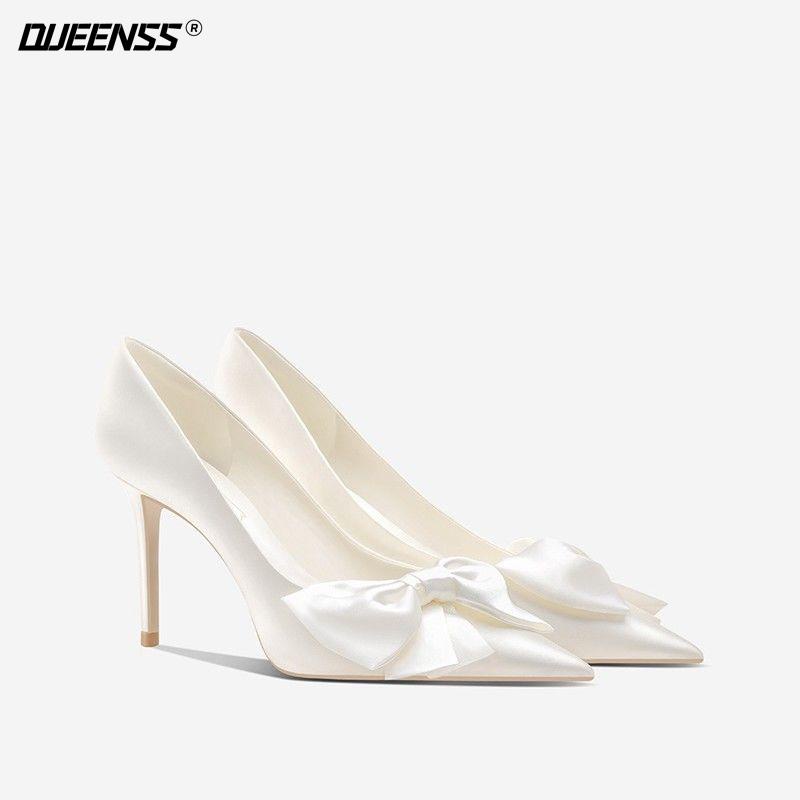 Giày Cao Gót Vải Satin Màu Trắng Đính Nơ Phong Cách Pháp Cho Cô Dâu