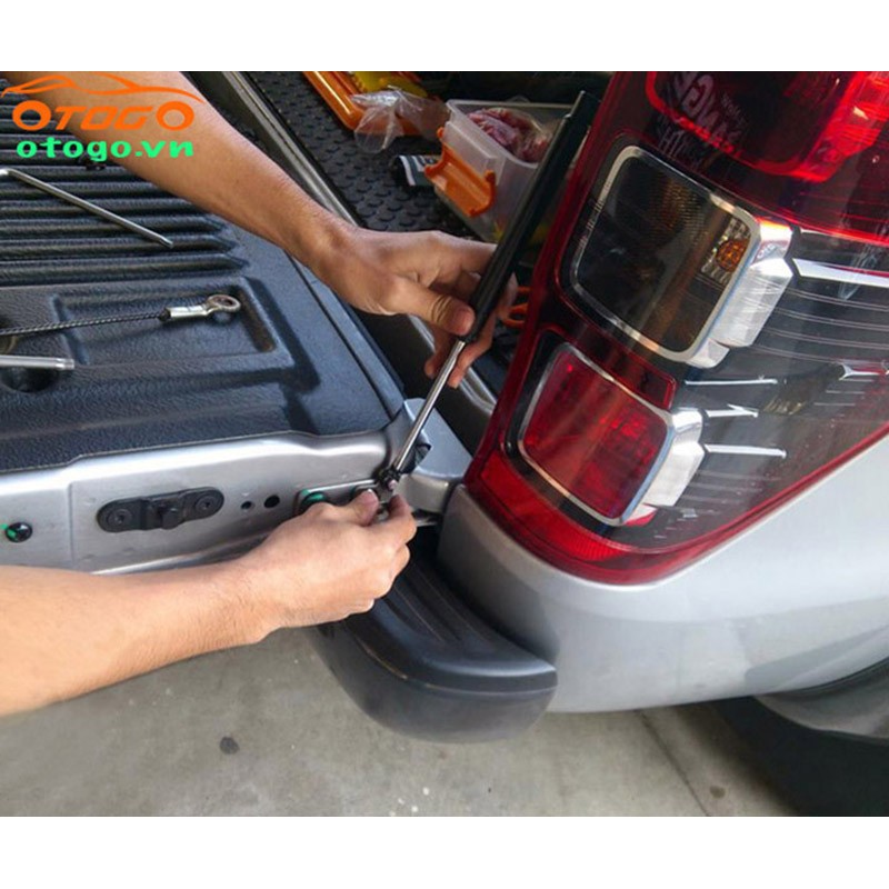 Ty Hãm Mở Cốp Sau Ford Ranger