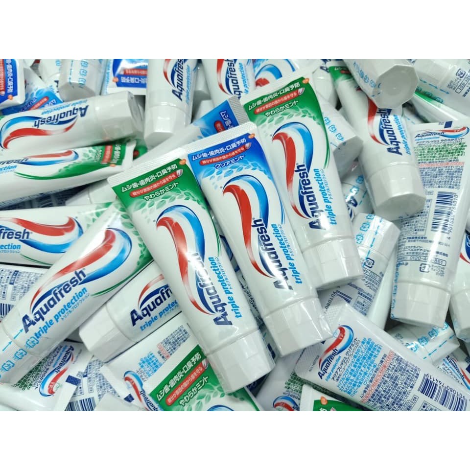 Kem đánh răng Aquafresh 140g Nhật Bản