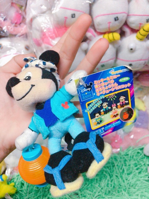 Gấu Bông Mickey Cầm Lồng Đèn Trung Thu