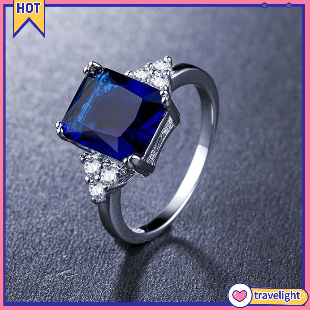 Nhẫn Đính Đá Zircon Hình Vuông K1