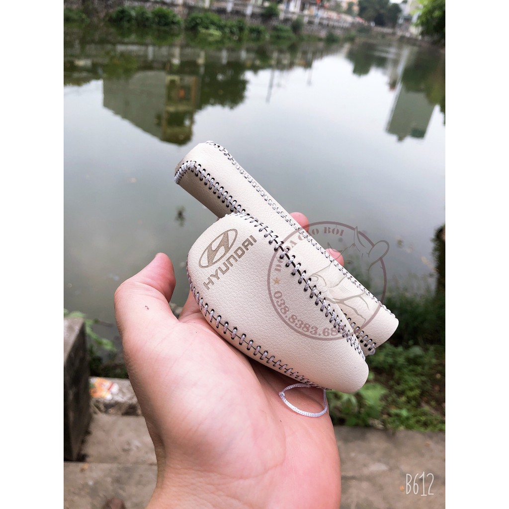 Bọc cần số và tay phanh Hyundai tự động  rất nhiều màu sắc