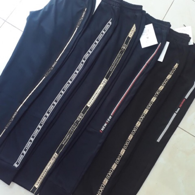 QUẦN THỂ THAO UMI