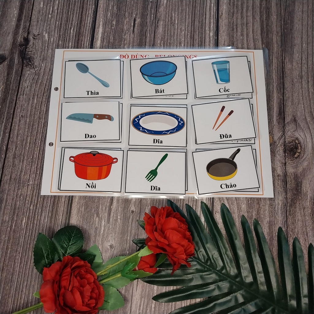 Học liệu bóc dán Montessori 15 chủ đề song ngữ cho bé có phiên âm, hình ảnh bắt mắt, ép plastic bo cạnh an toàn