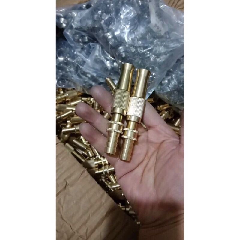 Đầu vòi xịt tăng áp cực mạnh - Đầu vòi xịt đồng tăng áp mini  cao cấp không ghỉ