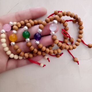 Vòng dâu tằm đá phong thuỷ và bi bạc cho bé