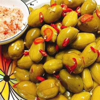 Cà na ngâm chua ngọt