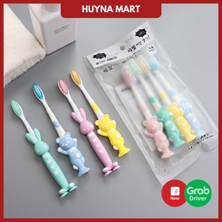 Bàn Chải Đánh Răng Cho Bé Huyna Mart(Vỉ 4 cái)
